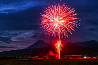 fujinatsuhanabi2024b.jpg