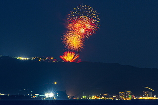 fujinatsuhanabi2024g.jpg