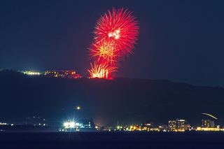 fujinatsuhanabi2024h.jpg
