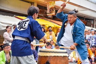 gion2019_01v.jpg
