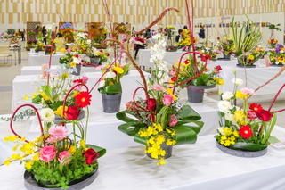 hanatoshokufes2019l.jpg