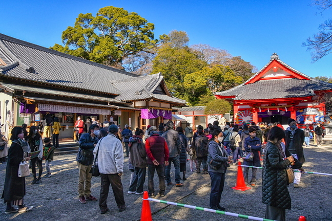 hatsumoude2023m.jpg
