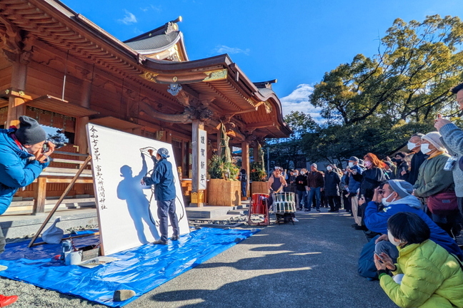 hatsumoude2025e.jpg