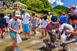 inakofes2019h.jpg