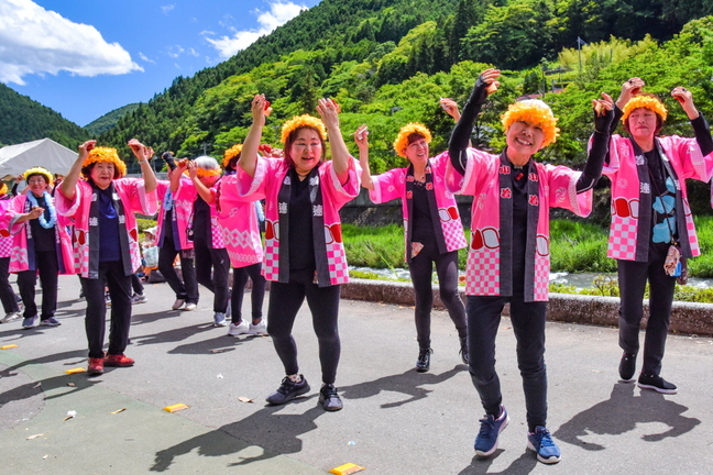 inakofes2019l.jpg