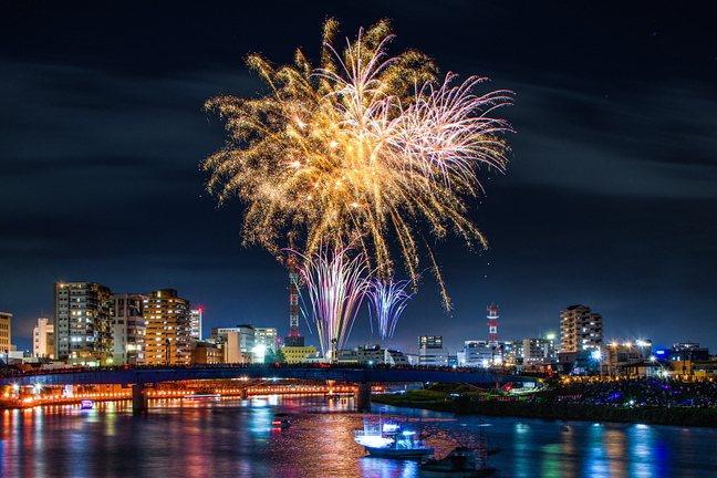 kanogawahanabi2022i.jpg