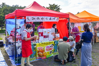 kukunacafe18.jpg