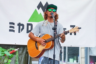 miyarockfes2019j.jpg