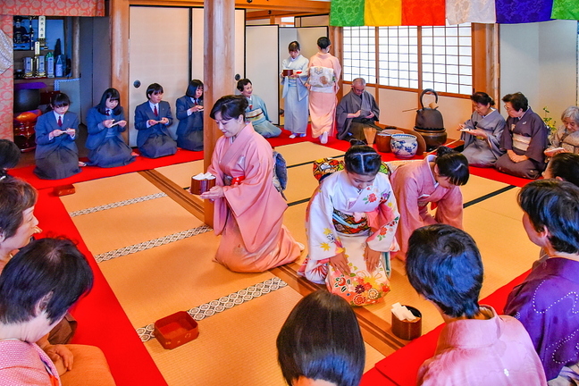 nyogakusai05.jpg