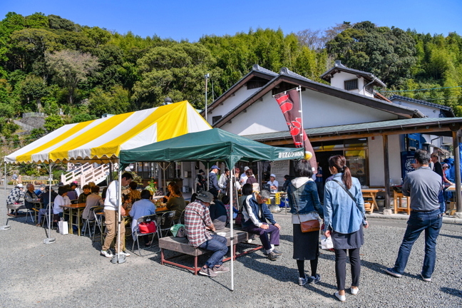 ochanokaroad2019n.jpg