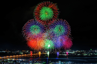 ooigawahanabi2024v.jpg