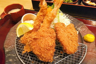 radiof2d_colmenu05.jpg