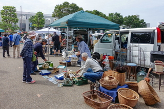 retromarket202505f.jpg