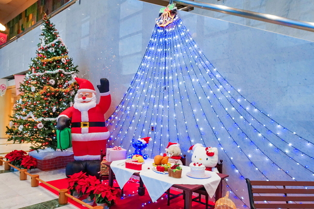 rose_xmas2018.jpg