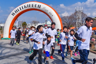 whiteribbonrun06.jpg