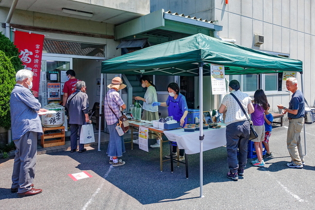 yunopetitmarche02.jpg